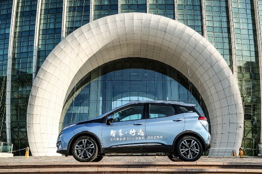 挑戰(zhàn)極限純電三車雙重碰撞測試，北汽新能源底氣何在？