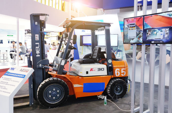 威盛安全駕駛套件與叉車(chē)完美結(jié)合，閃耀2019工博會(huì)