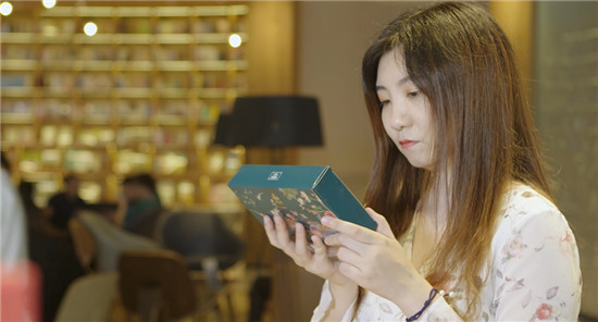 蘇寧“小石榴”:不拼不博，就不會(huì)有詩和遠(yuǎn)方