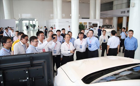 河北省新能源汽車(chē)發(fā)展和推廣應(yīng)用工作領(lǐng)導(dǎo)小組會(huì)議在保定市召開(kāi)
