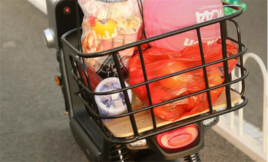 新車接連發(fā)力，愛(ài)瑪成更受城市消費(fèi)者歡迎電動(dòng)車品牌