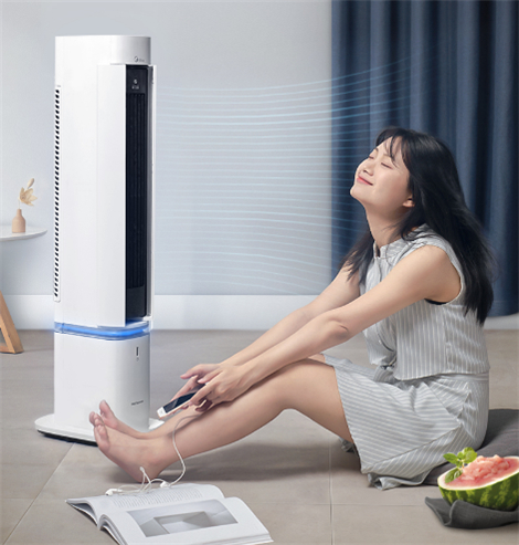 取暖器+加濕器+電風扇三合一！美的seasons創(chuàng)新取暖器行業(yè)