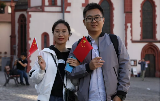 愛瑪全國征集老用戶故事，20周年大獎免費(fèi)送