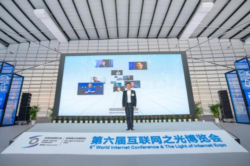 “互聯(lián)網(wǎng)之光”大會，鯨靈在線展示“社交電商之光”