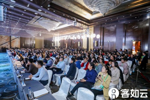 2019客如云開放平臺大會啟幕，2019中國餐飲經(jīng)營參數(shù)藍皮書發(fā)布引熱議