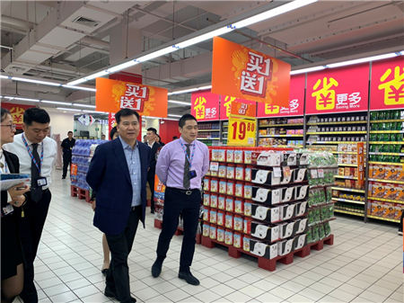 張近東探店家樂(lè)福，場(chǎng)景零售如何服務(wù)消費(fèi)者？