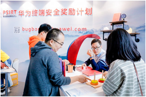 和來自全國的頂尖黑客一起玩“攻防”游戲是什么體驗？