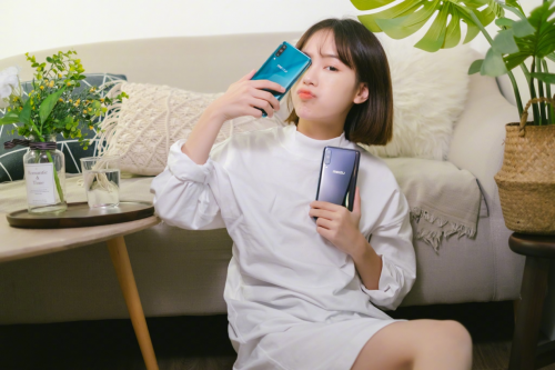 大屏娛樂手機魅族 16T 今日十點開售，為年輕人打造的高性價比手機！