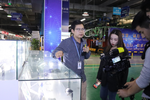 22萬人圍觀小天鵝冰箱直播，工場溯源展現(xiàn)國民品牌匠心力量
