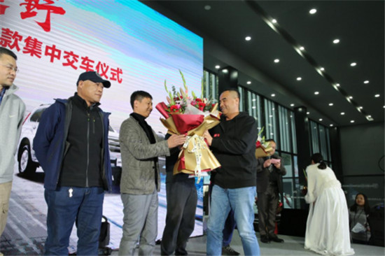 哈弗H9持續(xù)熱銷供不應(yīng)求，集中交車儀式燃爆硬派SUV市場(chǎng)