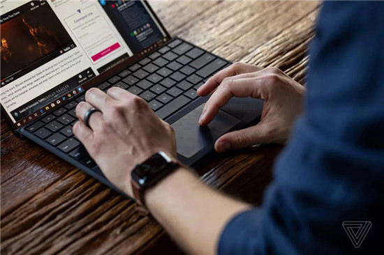 微軟 Surface Pro X 評(píng)測(cè)：一臺(tái)會(huì)令你心碎的電腦