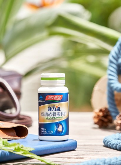 中老年人鈣流失怎么辦？氨糖軟骨素鈣片怎么樣