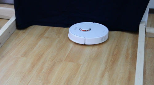 熱門掃地機(jī)對比橫評 iRobot Roomba i7高端機(jī)到底好在哪