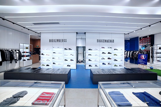 意大利高級運動時尚品牌來襲，DIRK BIKKEMBERGS中國首家旗艦店燃爆重慶！