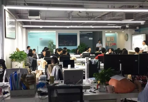理想主義者無畏前行！萬門教育獲評新華網(wǎng)2019年度品牌影響力在線教育機構(gòu)