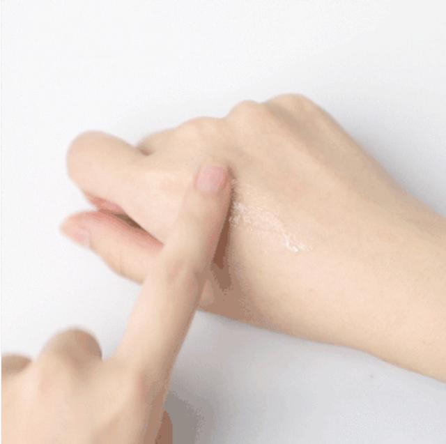 親測(cè)！HFP煙酰胺亮膚乳液值不值得買？