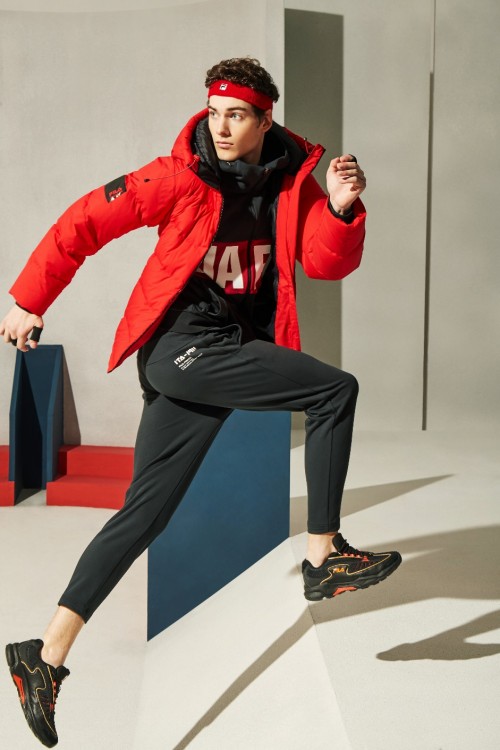 打破戶外與時尚界限，GORE-TEX INFINIUM產(chǎn)品助力運動品牌迎戰(zhàn)冬季寒流