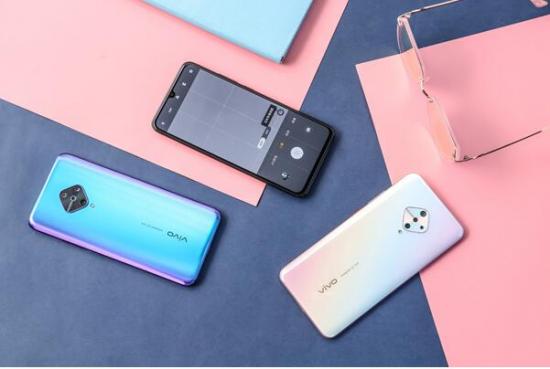時(shí)尚單品vivo Y9s，新穎設(shè)計(jì)和實(shí)力拍照，開啟手機(jī)新潮流