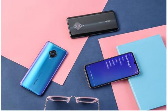 時(shí)尚單品vivo Y9s，新穎設(shè)計(jì)和實(shí)力拍照，開啟手機(jī)新潮流