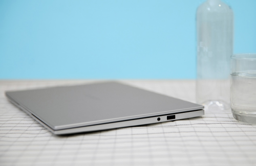 看了華為MateBook D，才知道筆記本原來(lái)可以這么美