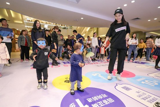 丁香醫(yī)生沒(méi)毛病俱樂(lè)部廣州開張，3天近萬(wàn)人打卡