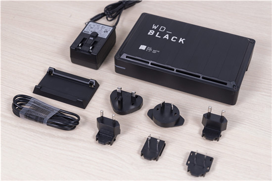 西部數(shù)據(jù)WD_BLACK D10 8TB體驗測評：或許是游戲玩家們最佳的游戲?qū)Ｓ糜脖P
