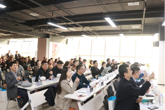 5G風口下“電商+直播”如何轉型升級？西安開了這個會