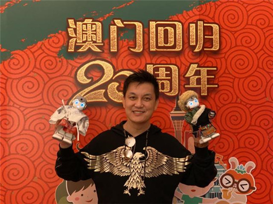 村長李銳攜手悟空讓貧困孩子走出山區(qū)，共賀澳門回歸20周年