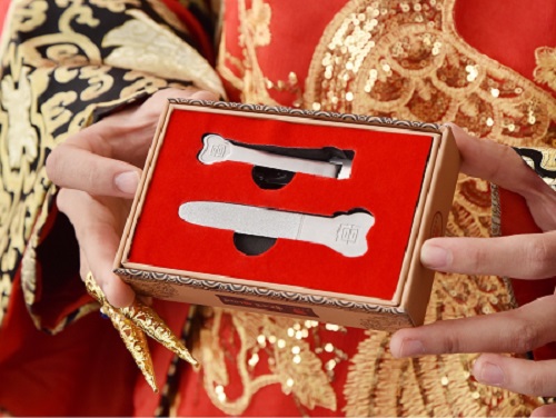 故宮宮廷文化攜手德納斯空降西安！多款聯(lián)名產(chǎn)品首發(fā)！