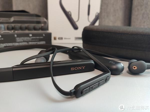 頸掛降噪，新歡還是舊愛？索尼WI-1000 XM2對決BOSE QC30