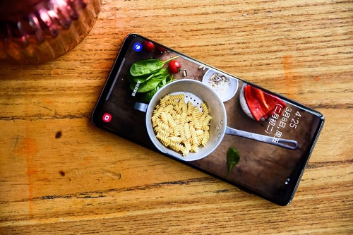 5599元起！三星Galaxy S10+大優(yōu)惠，新年換機首選旗艦