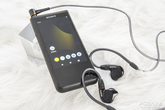 索尼ZX505對比飛傲M11Pro：索尼要憑借什么殺出層層重圍？