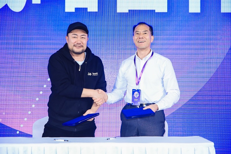 “丁香媽媽大學”正式發(fā)布?打造體系化專業(yè)母嬰知識服務