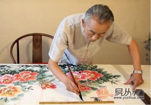 客廳內(nèi)掛什么字畫好，吉祥又有品的名家石開花鳥畫匯總