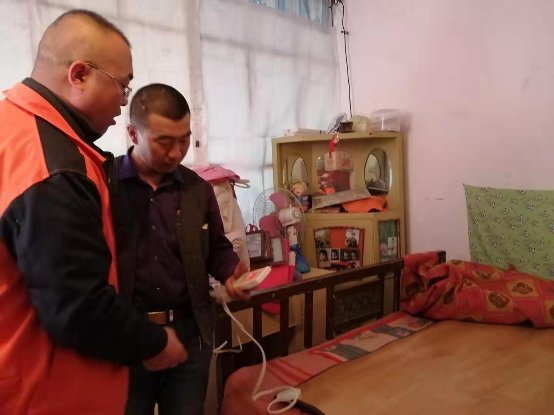 甘肅酒泉暖季地暖科技石墨烯電暖炕墊廣受好評(píng)火爆熱銷中