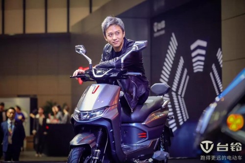 電動(dòng)車什么牌子的好？這款超級(jí)產(chǎn)品鄧超、賈乃亮同時(shí)種草