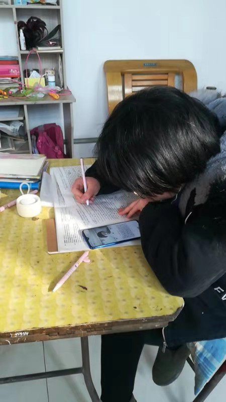 麥奇教育科技為河北300名高考生在線(xiàn)復(fù)課