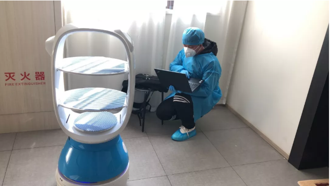 疫情之下，送餐機器人等新技術(shù)如何更安全高效提供送餐