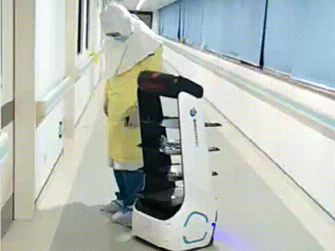 抗疫動態(tài)丨疫情不止，擎朗送餐機器人不退