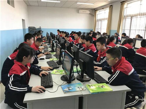 課堂多用、遠(yuǎn)程辦公…云桌面在大興一中的創(chuàng)新應(yīng)用