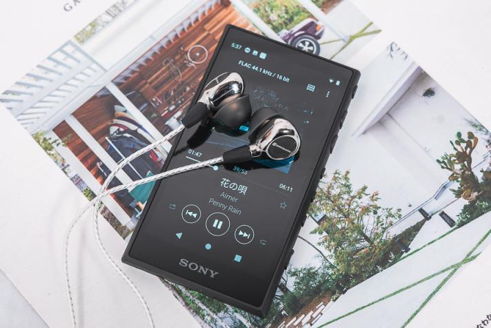 同為高解析音樂播放器，索尼NW-A105HN和飛傲M11的差別有多大？