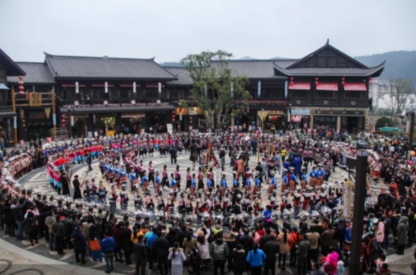 丹寨萬達(dá)小鎮(zhèn)人氣高漲，客流突破3000萬！