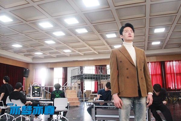 音樂劇《亦夢(mèng)亦真》編劇許銳：以現(xiàn)實(shí)為底色，講好科技強(qiáng)國故事
