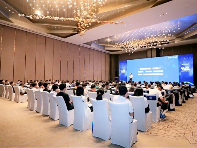 共聚蓉城！2023年云軸科技ZStack 全國渠道巡展成都站精彩瞬間