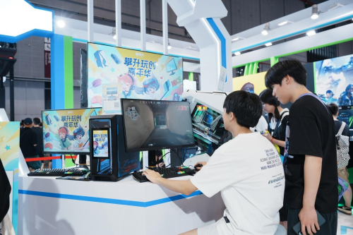 直擊BW2023現(xiàn)場，攀升玩創(chuàng)嘉年華次元新品、GeForce RTX 40系主機炫酷亮相