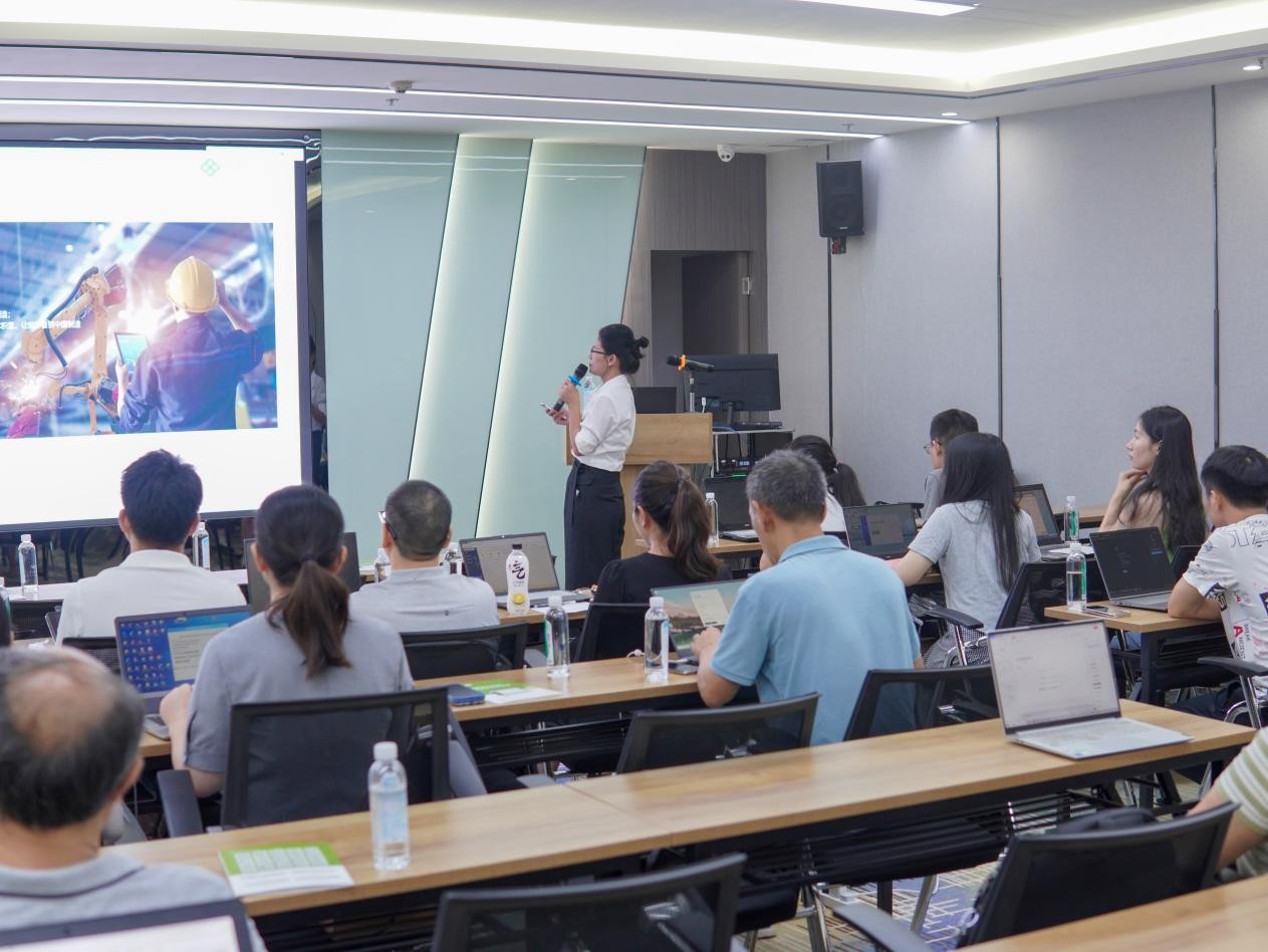 免費無代碼開發(fā)培訓落地東莞，云表平臺廣受歡迎