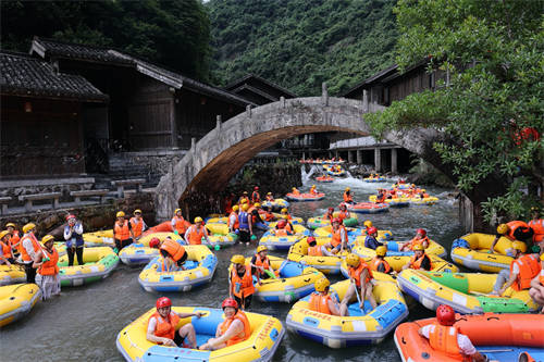 數(shù)字科技與文旅相融合，盛陽伍月攜手5A級大覺山風(fēng)景區(qū)共創(chuàng)景區(qū)元宇宙新機(jī)遇