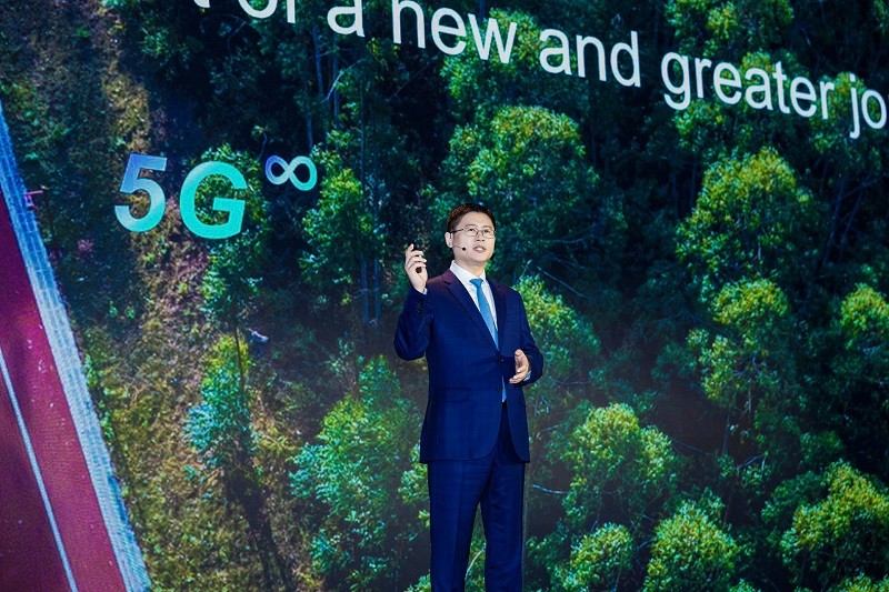 華為李鵬：加速5G商業(yè)正循環(huán)，擁抱更繁榮的5.5G（5G-A）