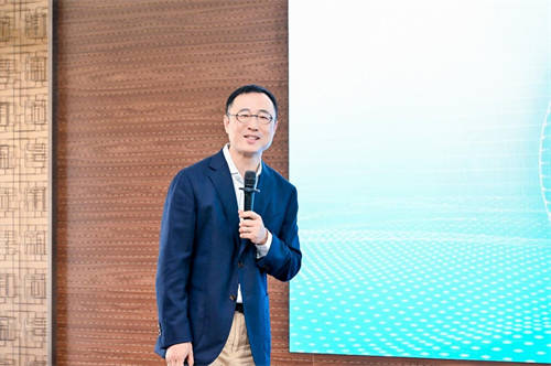 浙江大學(xué) 鯤鵬昇騰科教創(chuàng)新卓越中心正式成立，推動高校原生創(chuàng)新加速