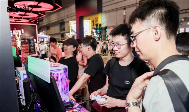 這個夏天格外火熱！耕升Bilibili World 2024精彩回顧！